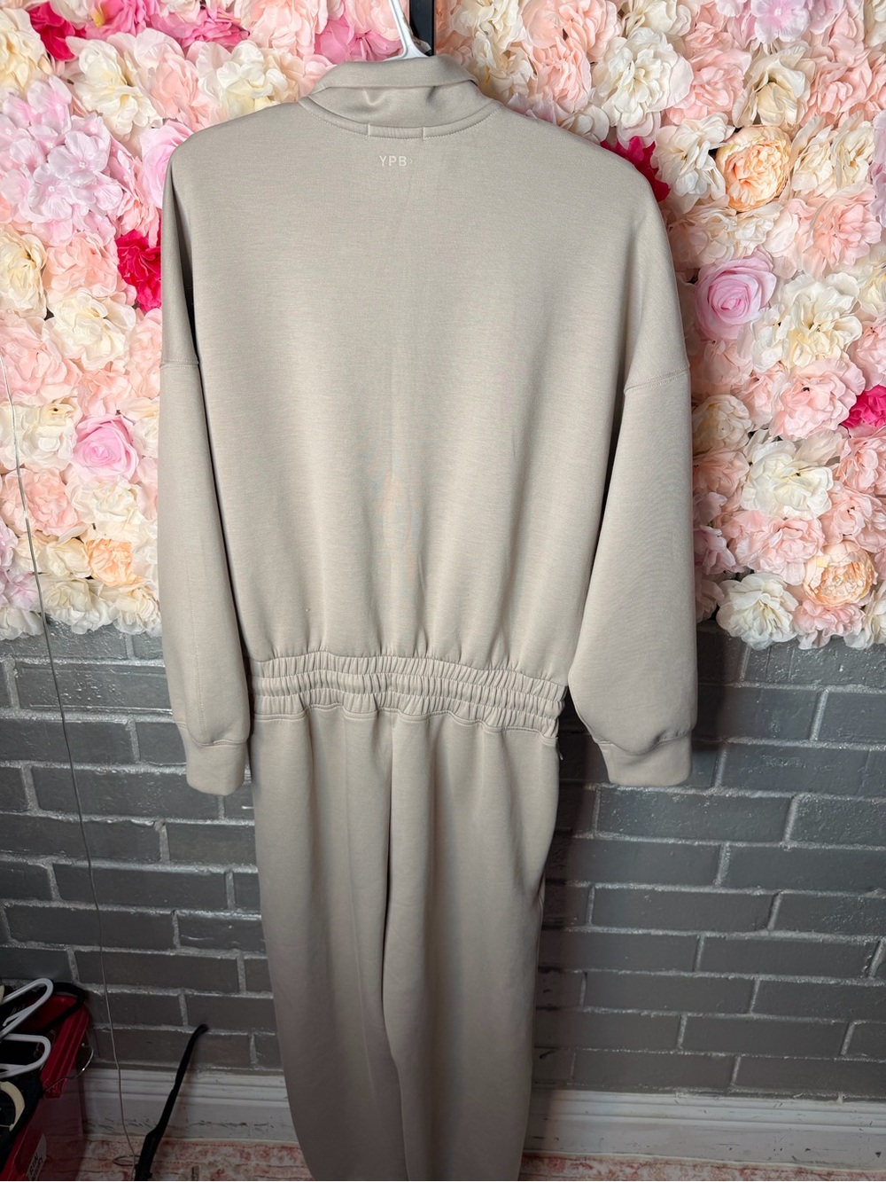YPB Abercrombie & Fitch neoKnit MAX Long Sleeve Jogger Jumpsuit Sz M - Picture 4 of 5